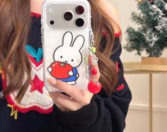 Funda para teléfono con diseño de Miffy Rabbit y tomate, correa con dije hecha por un artista (iPhone 13-17)