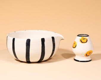 Modern Black White Striped Smiley Face Matcha Bowl Cute Aesthetic Ceramic Whisk Holder Playful Pottery Chawan Tea Cup Lover Gift Drinkware