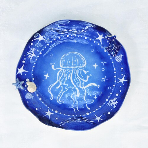 Jellyfish Ceramic Plate Pasta Bowl 3D Sea Life Sculpture Plate Ocean Decor Mermaidcore Dinnerware Blue Starry Night Dish Unique Gift 21cm