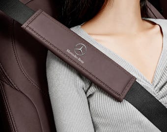 4-delige Mercedes-Benz veiligheidsgordel schoudervullingen, zachte gordelbeschermerhoezen, luxe auto-interieuraccessoires