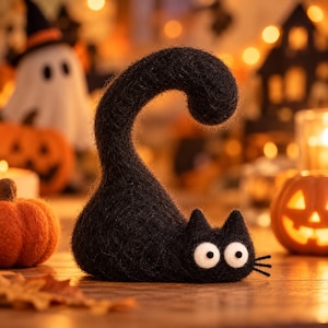 Needle Felted Black Cat, Halloween Wool Felt Cat Figurine
