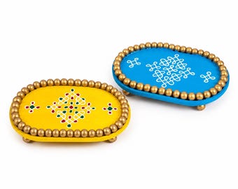 Hand-Painted Beaded Kolam Chowki | Wooden Pooja Stand | Oval Decorative Platform | Indian Home Decor