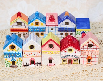 Kleurrijk dorp miniatuur keramisch huis handgeschilderd kleurrijk aardewerk dorp sprookjestuin accessoires terrarium decor klein huisje van klei