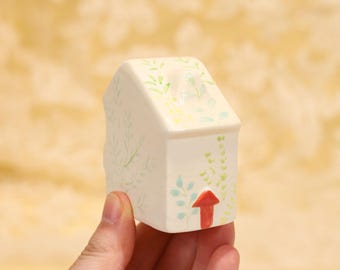 Wit dak Tiny Home botanische keramische huis handgeschilderde groene bladeren beeldje bos kern decor miniatuur unieke bloementuin cadeau