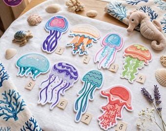 Jellyfish Embroidered Patch, Sea Creatures Maritime Looks Iron-on Patches, Badge for Jacket, Backpack, Sea Life, Marine Life, DIY Craft
