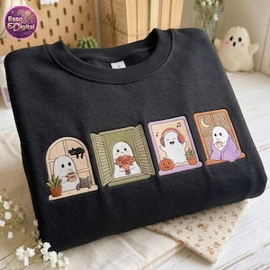 Spooky Halloween spook geborduurd shirt, gezellig raam spook T-shirt, boekachtig bibliothecaris lezer T-shirt, cottagecore herfst T-shirt, gezellig cadeau