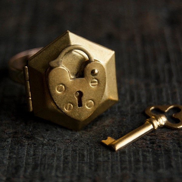 Poison Ring Locket - Gold Brass Heart Hexagon Secret Compartment