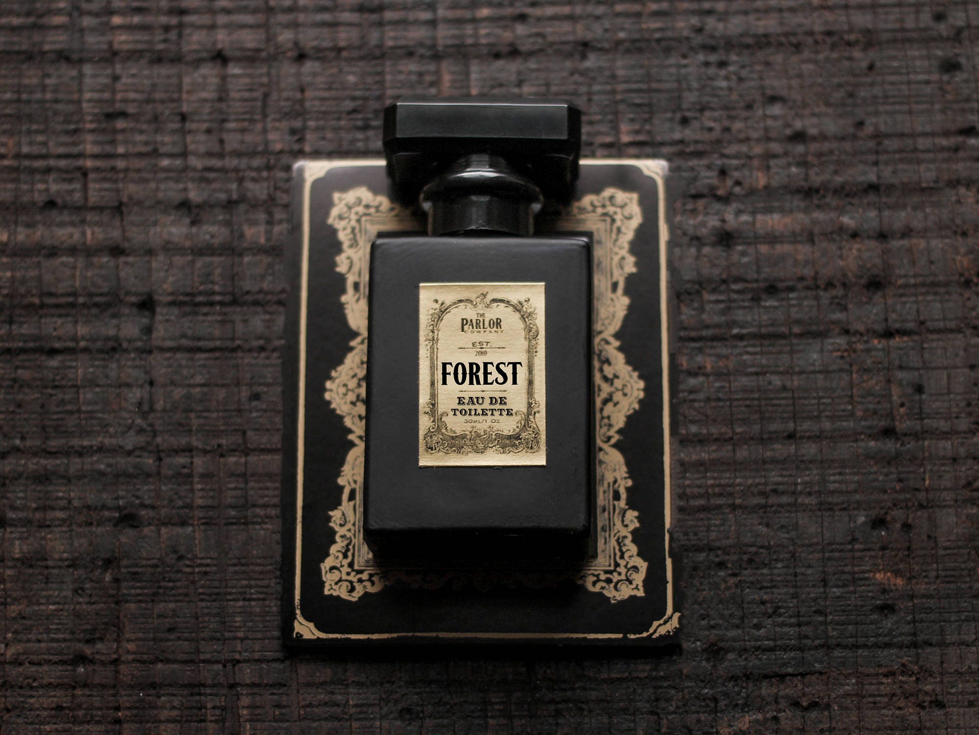 Forest духи. Forest духи. императорский лес духи. зачарованный лес духи вагабонд. духи woods collection twilight.