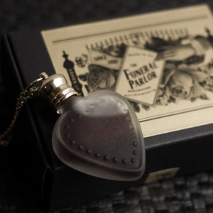 Perfume Heart Necklace Victorian Potion Amulet Choose your scent Vial 3ml image 1