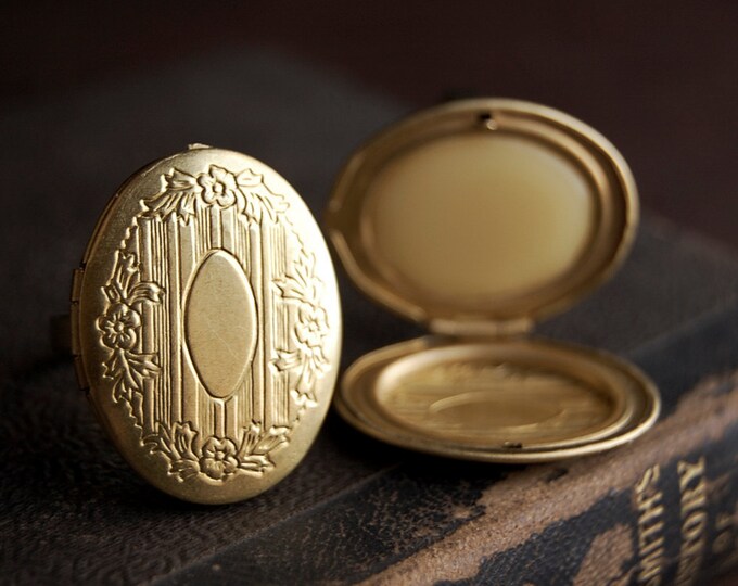 Solid Perfume Locket Ring Victorian Brass Choose Your Etsy