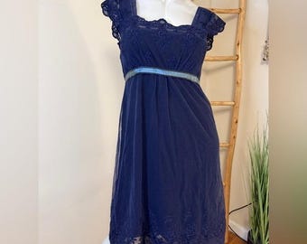 Vestido de cóctel vintage Carolina Herrera New York de seda con encaje azul talla 6