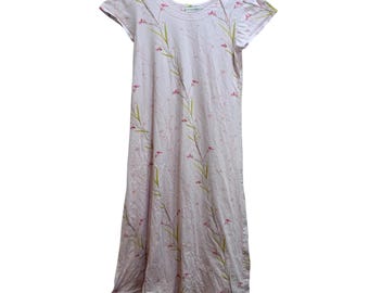 Camisón femenino vintage de manga corta con estampado floral y jardín botánico de Crabtree & Evelyn, talla pequeña.