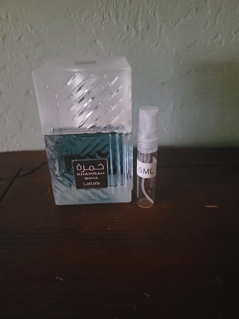 Lattafa Khamrah Waha | 3ml / 5ml / 10ml | Doftdekanteringar | Prover | Resestorlek bild 4