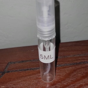 Lattafa Khamrah Waha | 3ml / 5ml / 10ml | Doftdekanteringar | Prover | Resestorlek bild 5