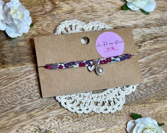 Pulsera hecha a mano con estampado Liberty, estampado floral, color dorado.