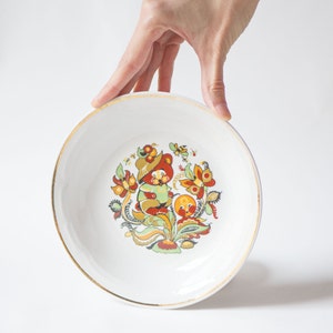 Vintage kids plate, soup plate porcelain Slavic, small bowl housewarming, tableware Kolobok and Bear, Slavic fairy tale plate fun