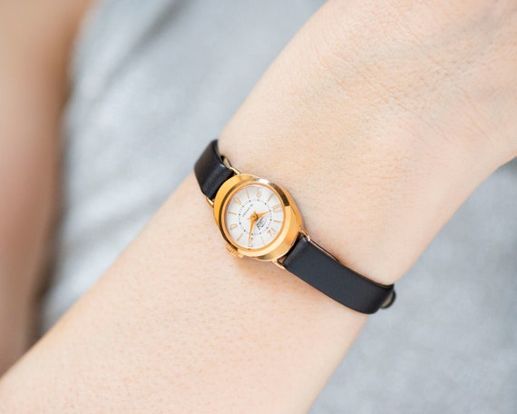 Unbenutzte Vintage Damen Armbanduhr vergoldet Dawn klassische - Etsy.de