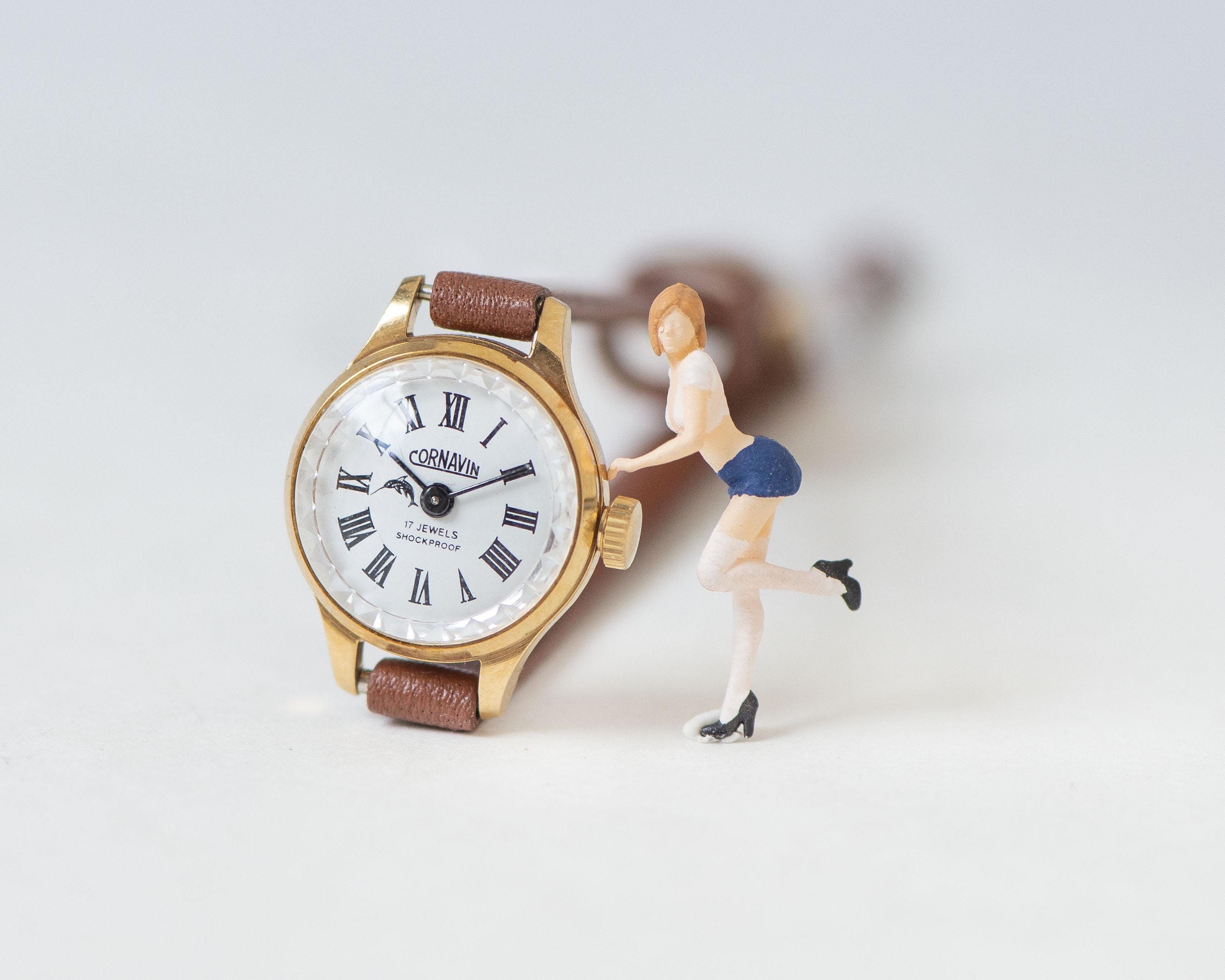 R*3様 CORNAVIN コルナバン 17JEWELS 手巻き腕時計ヴィンテー Vintage Women Watch Small Gold Plated CORNAVIN Gift, Lady