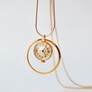 Women&#39;s watch pendant gold plated necklace Seagull, vintage watch on neck dainty minimalist jewelry Arabic numerals dial watch necklace gift
