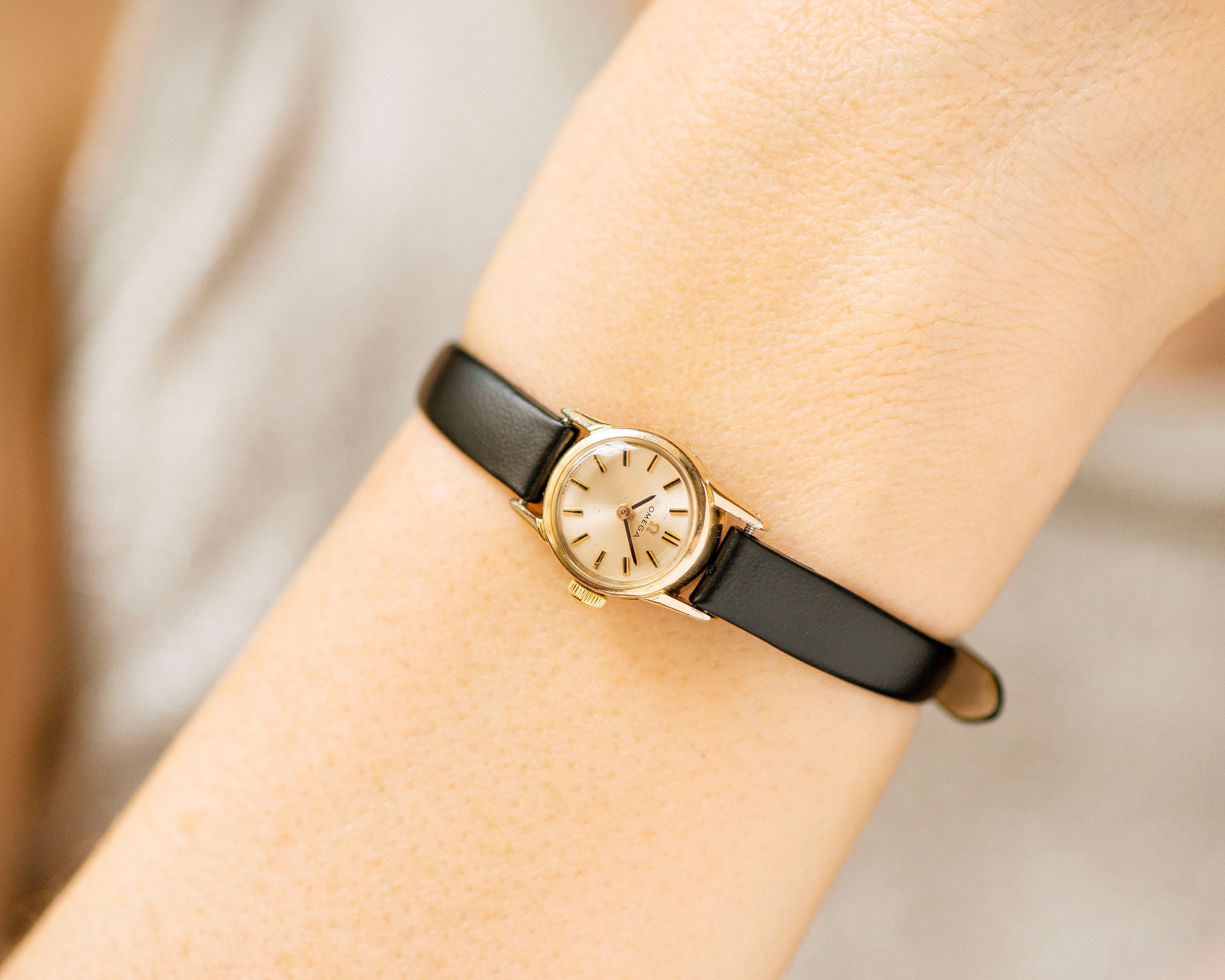 omega vintage wrist watches