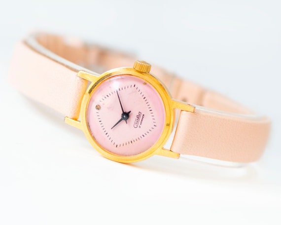 Soft pink women watch gold plated Glory vintage c… - image 1