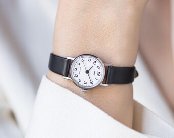 Unused classic women's watch silver shade Dawn, vintage minimalist lady wristwatch, graduation gift for girl, genuine leather strap new