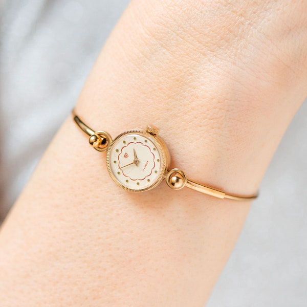 Montre femme petite bague bracelet plaqué or mouette, montre femme vintage montre cocktail classique bijoux délicats cadeau femme petit poignet