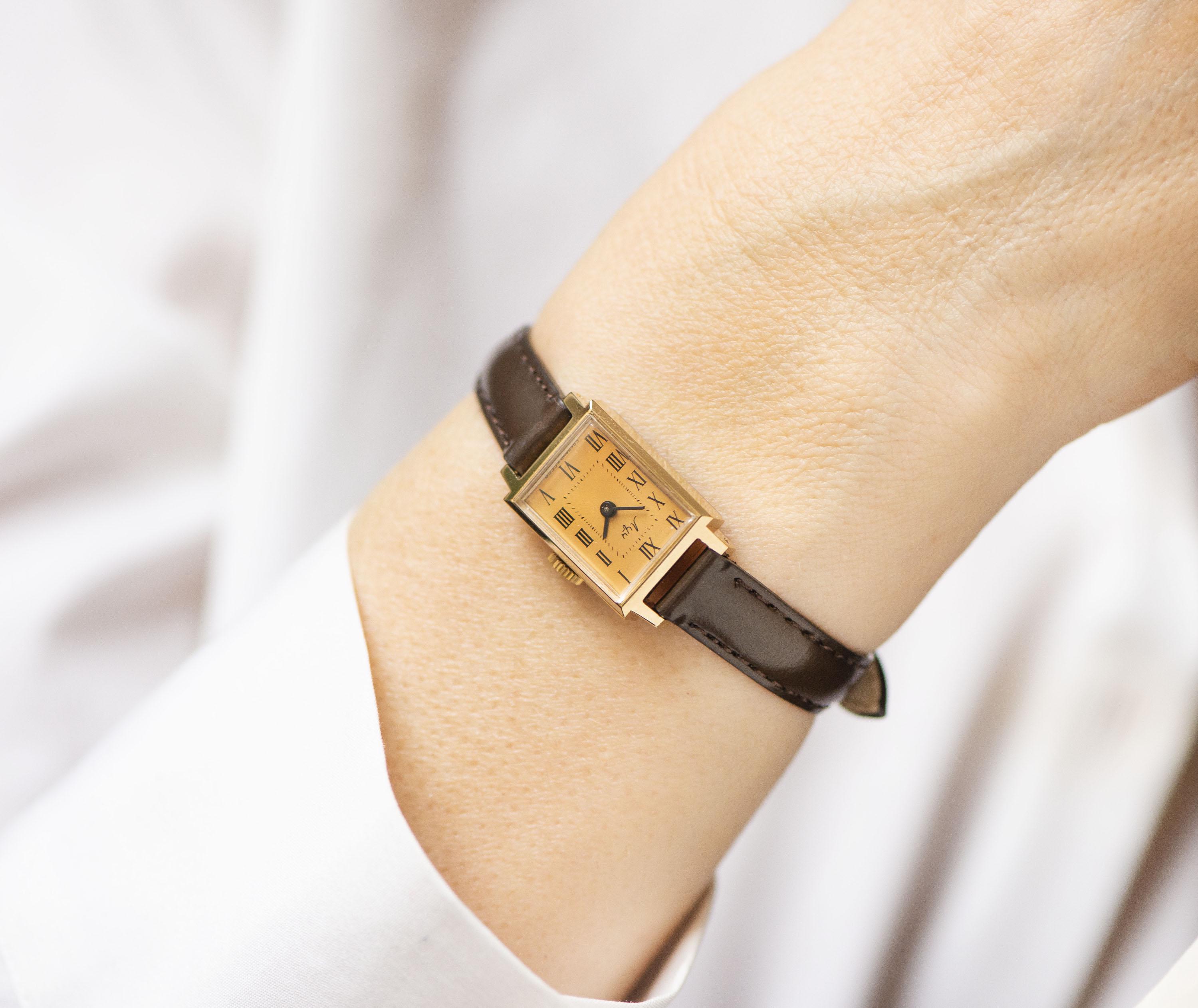 Women Watch Tank Gold Plated Ray Unused Vintage Gift, Lady  display picture 2