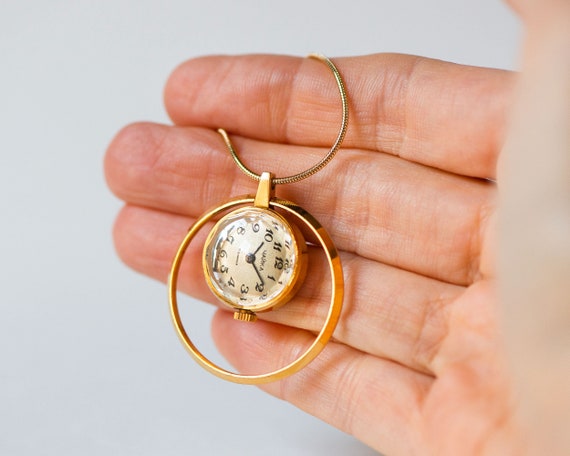 Reloj de mujer colgante collar chapado en oro Gaviota reloj vintage en el cuello delicada joyeria minimalista numeros arabigos dial reloj collar regalo Etsy Espana