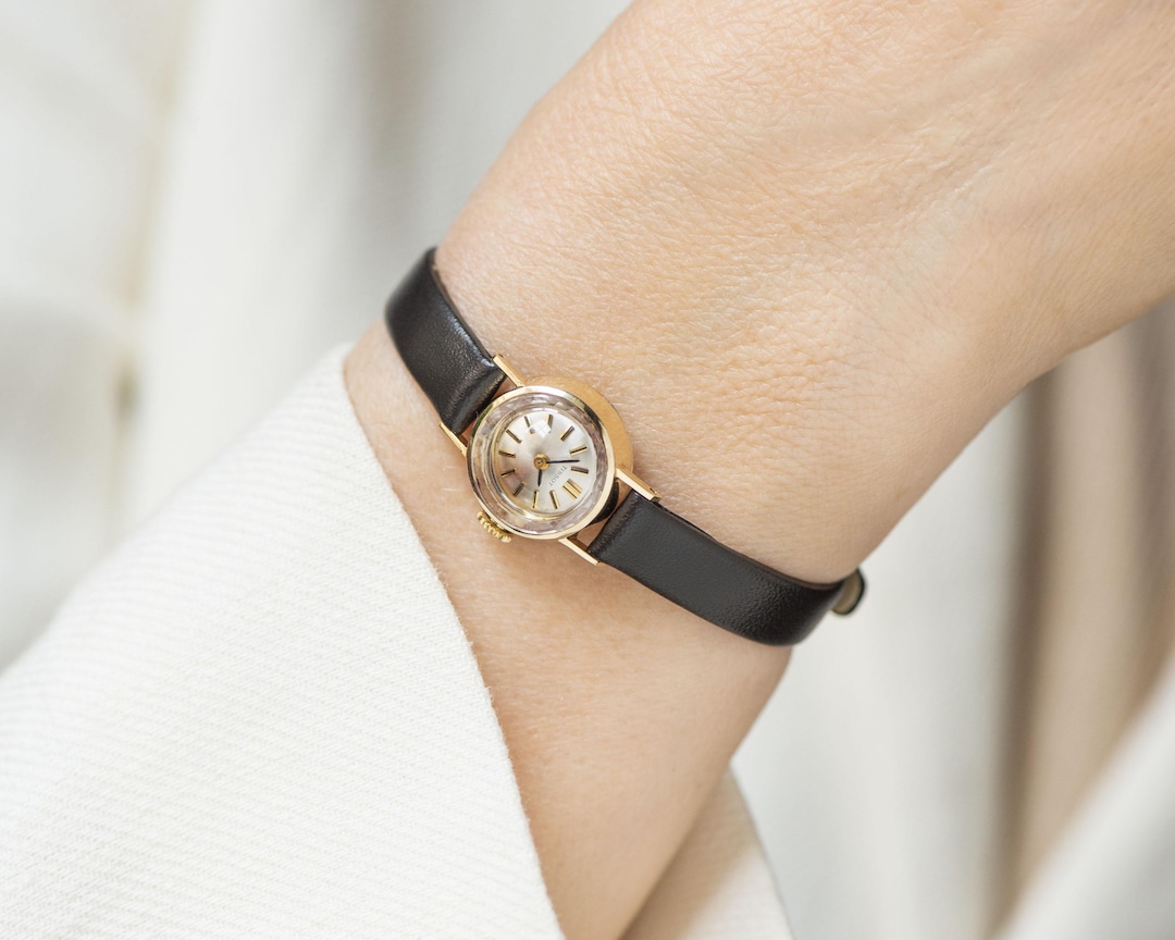 Women's Watch Tissot Gold Plated, Super Small Chic Round Case Lady