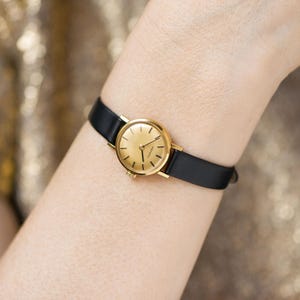 Zenith women's watch gold plated Swiss wristwatch vintage used genuine leather strap new