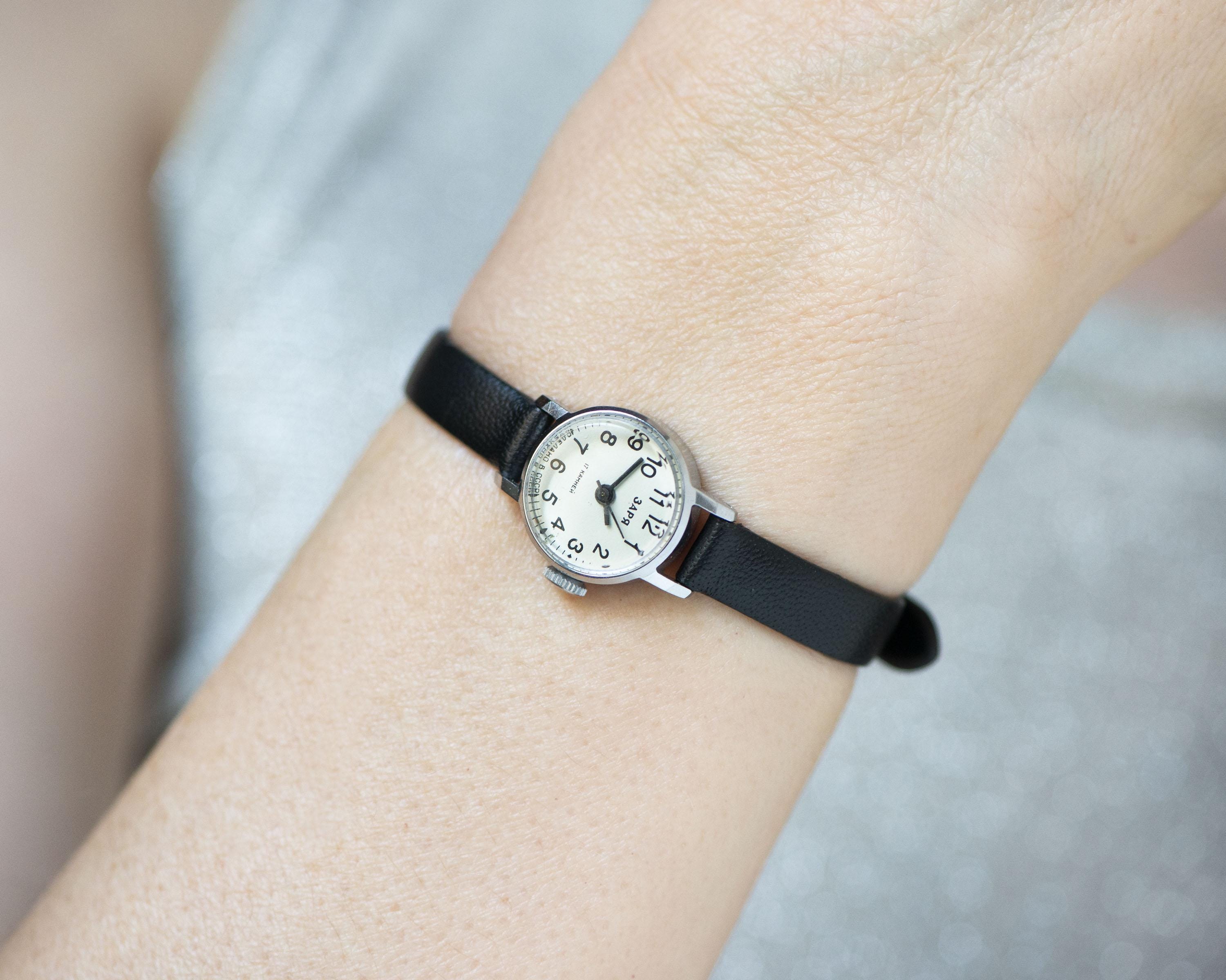 Mint Condition Women's Watch White Vintage Dawn, Lady Wristwatch