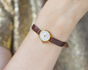 Women's wristwatch simple gold plated Seagull, classic lady watch tiny jewelry gift, watch Arabic numerals dial, new genuine leather band