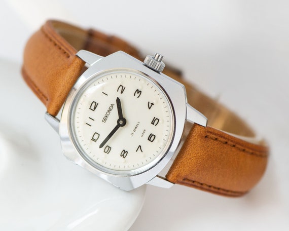 Braille Wristwatch Sekonda Unused Vintage Unisex Silver Shade Wristwatch for Partially Sighted Open Cover Watch Vegan Leather Strap New Etsy UK