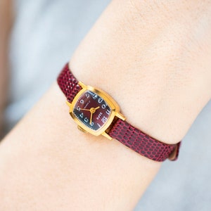 Women&#39;s watch burgundy gold plated vintage Dawn, unused micro wristwatch for women rectangular, lady watch gift, new genuine leather strap