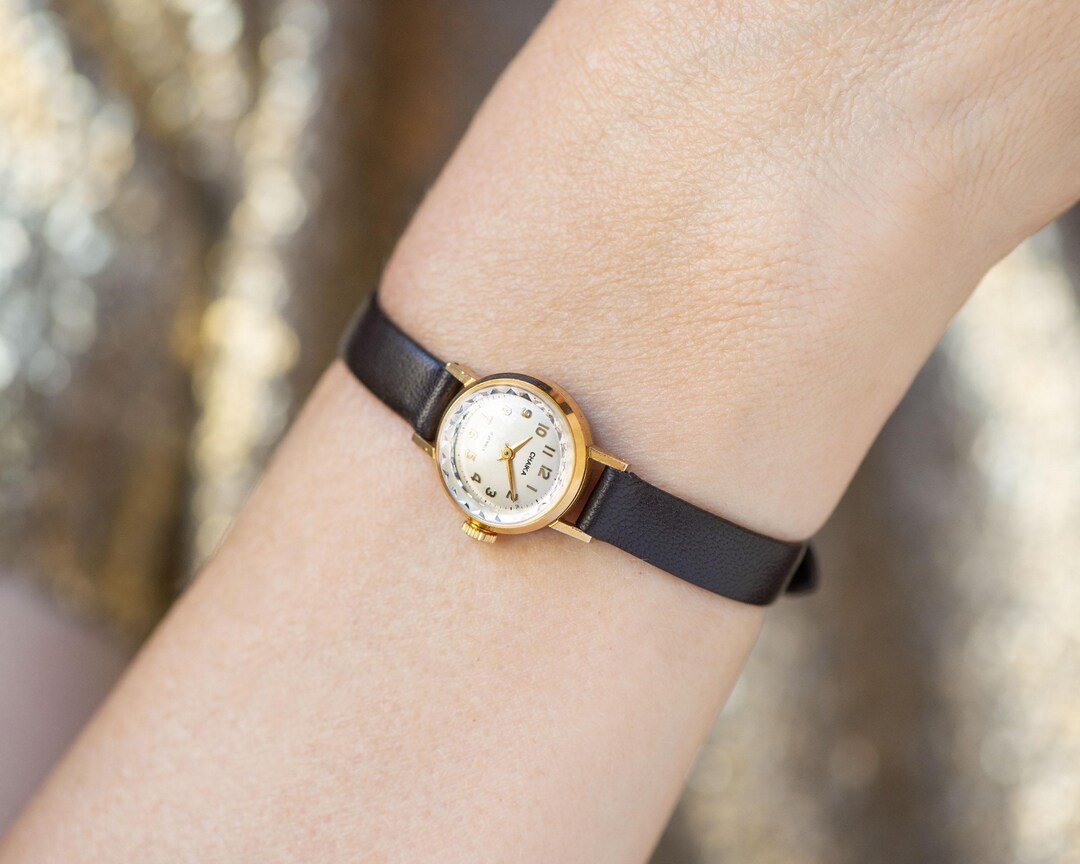 Gold Watch Ladies Small Wrist Watches Women Wristwatch Dainty