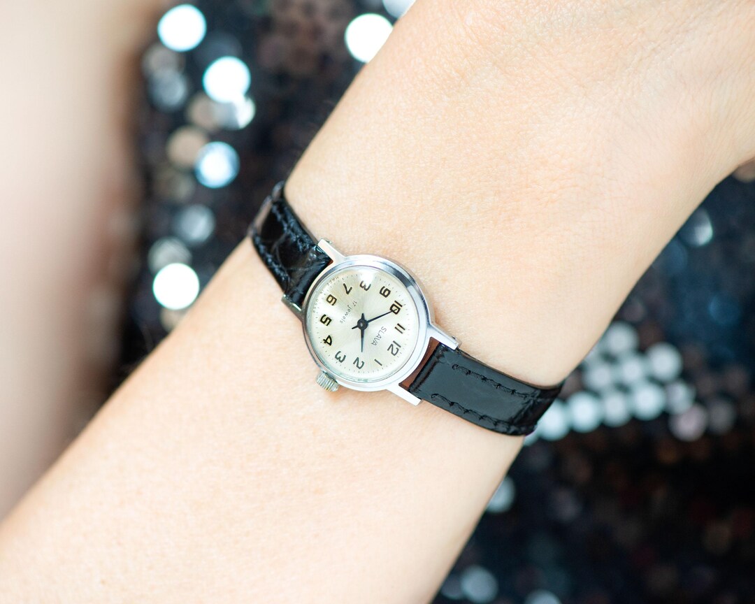 Watch for Women Minimalist Glory Gift Vintage, Women's Watch Silver ...