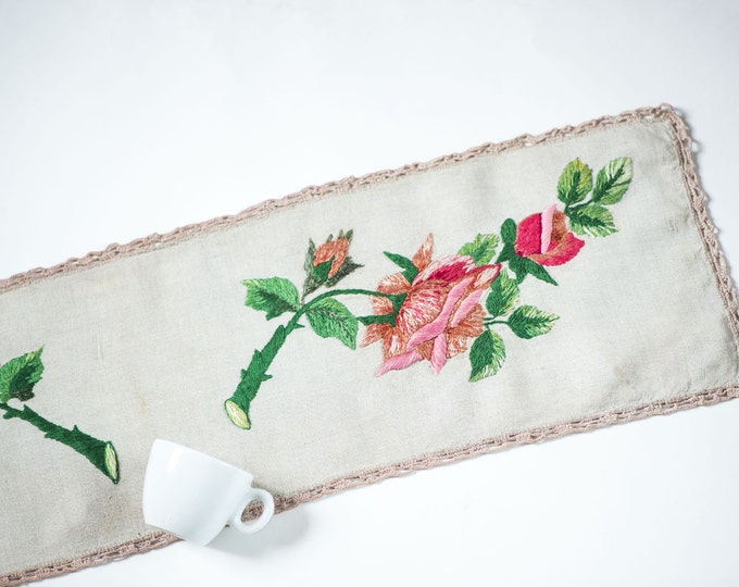 Vintage Linen Table Runner Crewel Embroidery Table Cloth Etsy