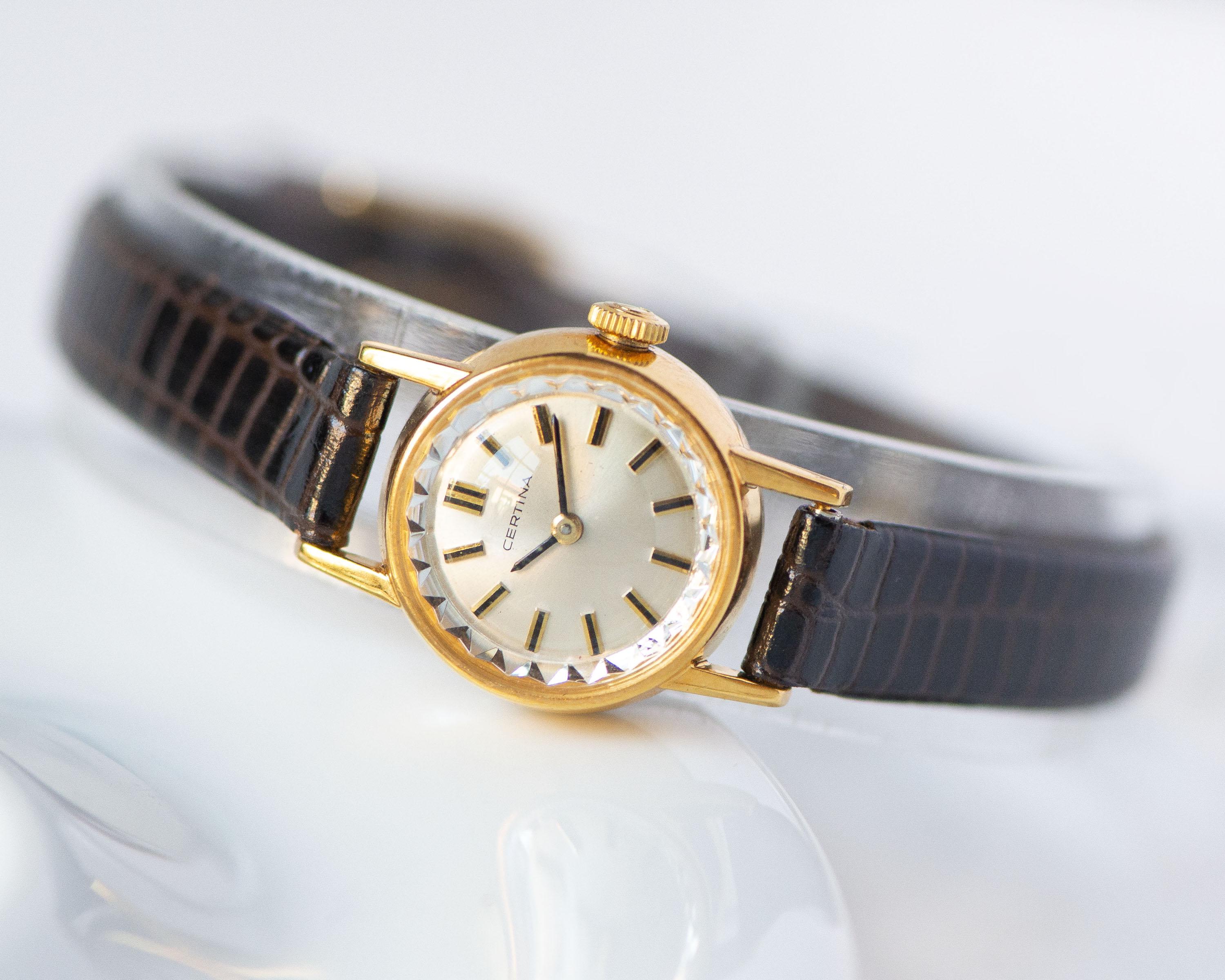 Reloj de pulsera para mujer Certina, delicado reloj chapado en oro