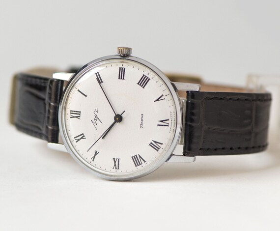 Edel Herrenuhr Ray, schlanke Männer Armbanduhr Vintage, schwarz weiß Uhr, sehr guter Zustand Uhr, handgefertigte Premium Lederband neu Edel Herrenuhr Ray, schlanke Männer Armbanduhr Vintage, schwarz weiß Uhr, sehr guter Zustand Uhr, handgefertigte Premium Lederband neu
