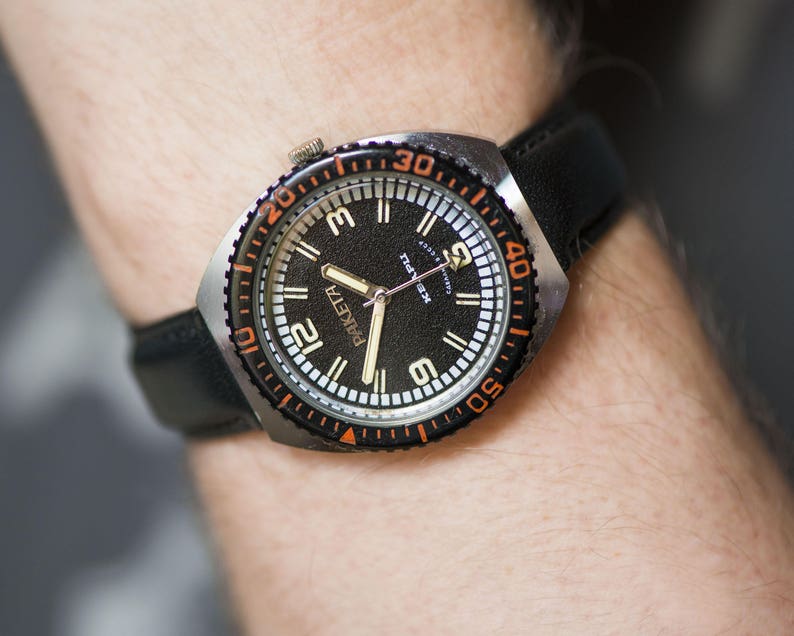 Chunky quartz watch Rocket black watch diver style men's Etsy