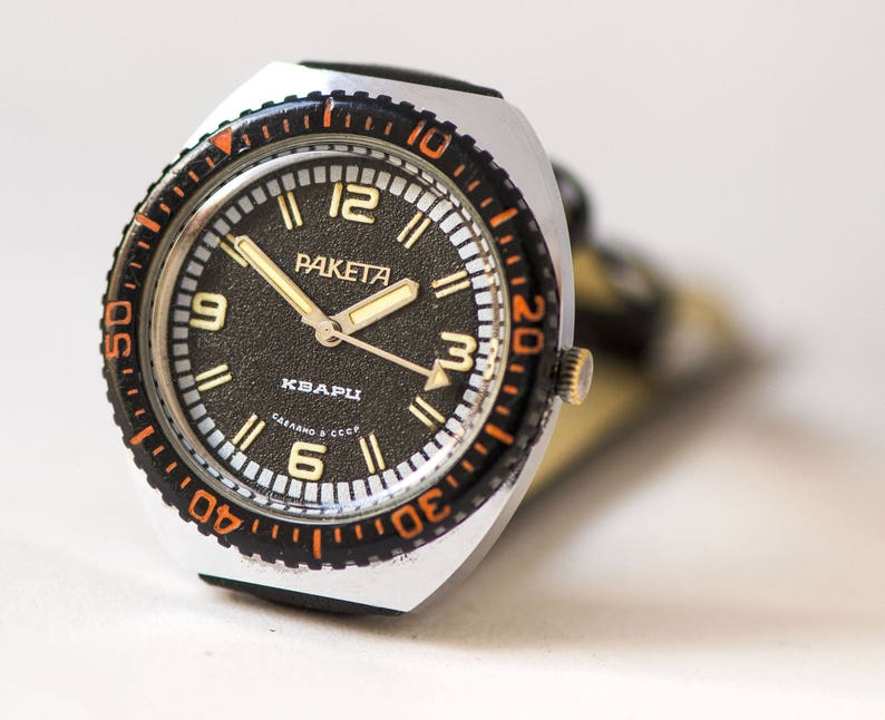 Chunky quartz watch Rocket black watch diver style men's Etsy