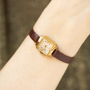 Art deco style women&#39;s watch gold plated Ray, tiny classic wrist jewelry watch gift, 60s lady&#39;s square watch serviced, new leather strap