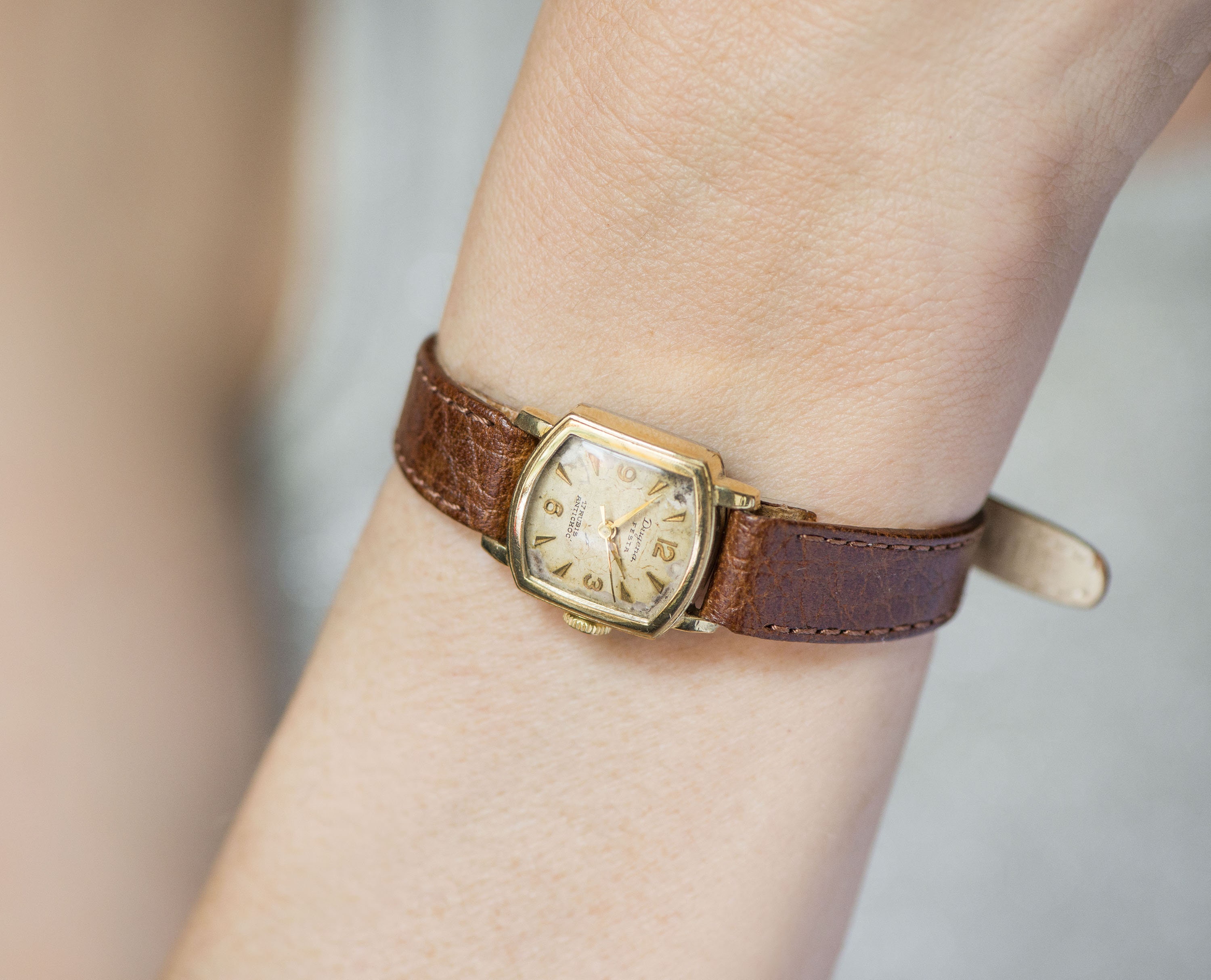 Dugena Festa Frauenuhr Gold vergoldet, Vintage Armbanduhr für