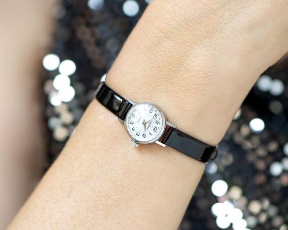 Mint Condition Lady Wristwatch Silver Shade Seagull, Women Watch