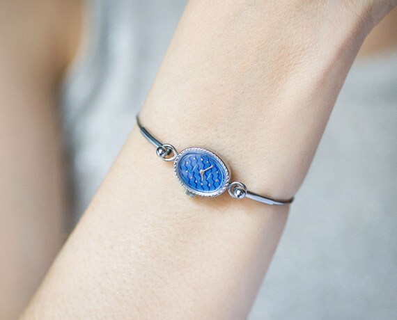 Geometric blue face watch bracelet vintage, oval f