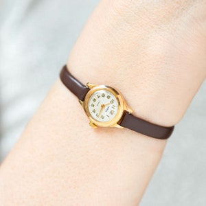 Limited edition women's wristwatch Seagull, minimalist watch gold plated, vintage wristwatch for women unique jewelry gift, new leather band