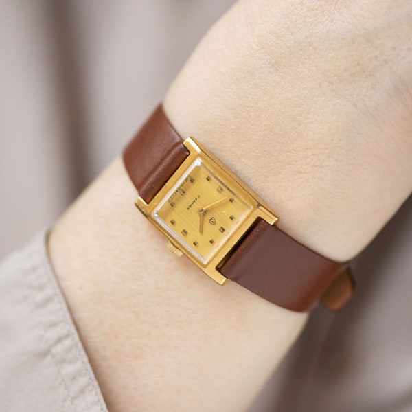 Square women watch geometric minimalism Dawn, vintage gold plated timepiece, women's wrist accessory tiny watch unique gift, leather strap