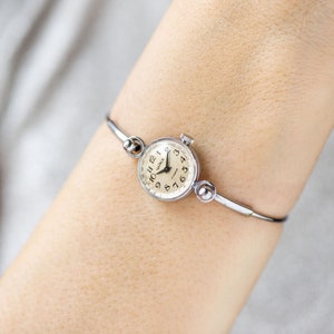 vintage bracelet watch