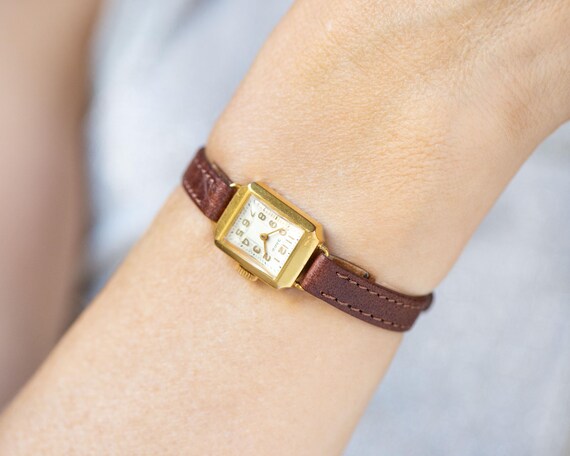 Retro Women s Watch Dawn Minimalist Gold Plated Lady Watch Vintage Arabic Numerals Rectangular Watch Gift New Premium Leather Band Etsy Singapore